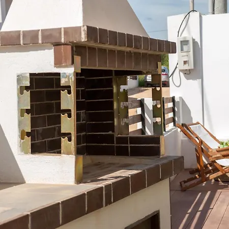 Tomy's 1 Dream 2 Bedrooms With Pool