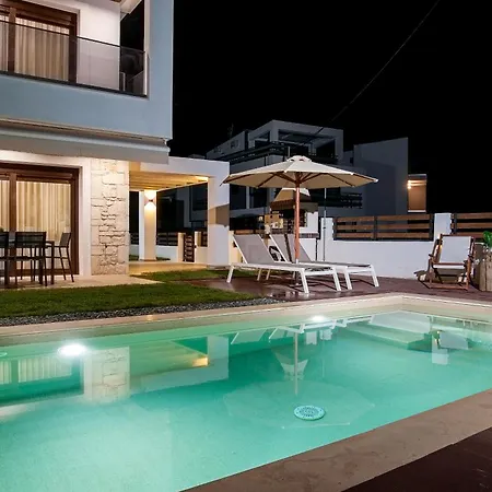 Villa Tomy's 1 Dream 2 Bedrooms With Pool *