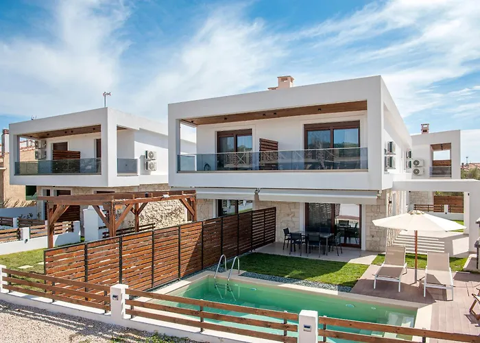 Vila Tomy's 1 Dream 2 Bedrooms With Pool *